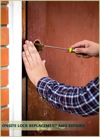 Neighborhood Locksmith Store West Bloomfield, MI 248-566-2632 - lock-rep-cont-img